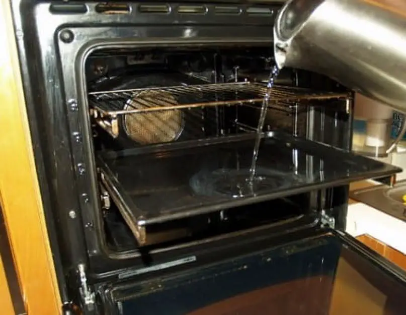 Household chemicals To Remove Baked On Grease From Oven Trays