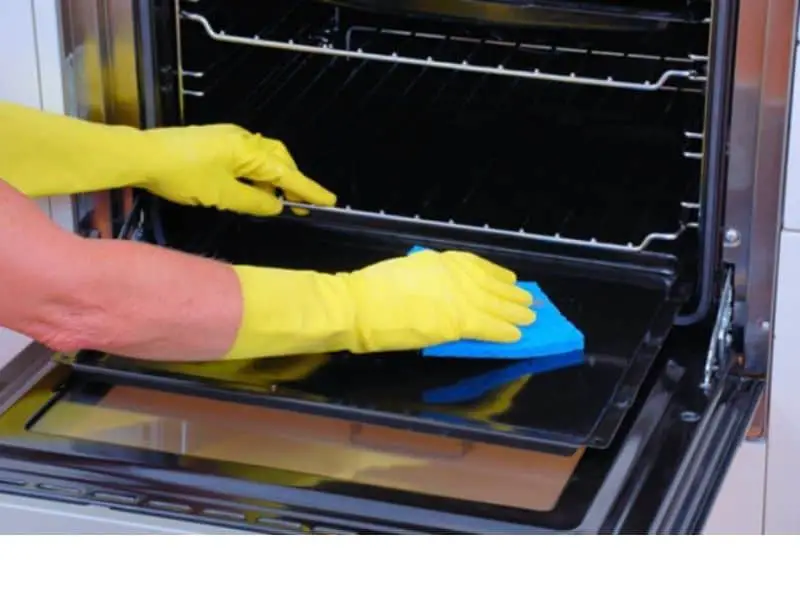 step-by-step method to clean oven racks with ammonia: