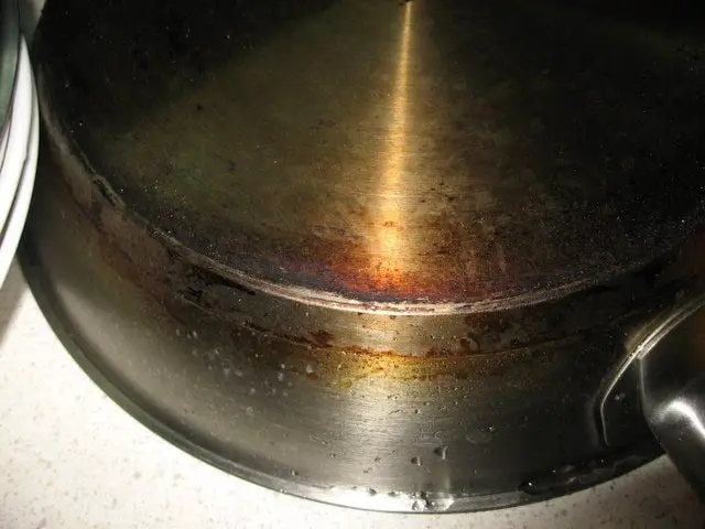 How To Remove Burnt Stains From Stainless Steel?